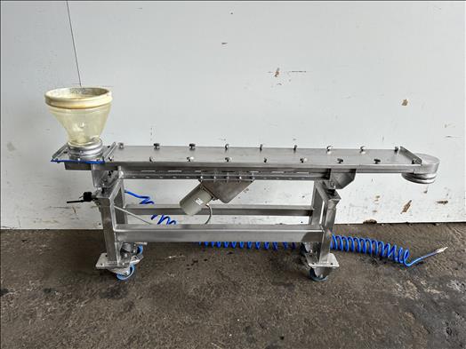 Vibratory conveyor