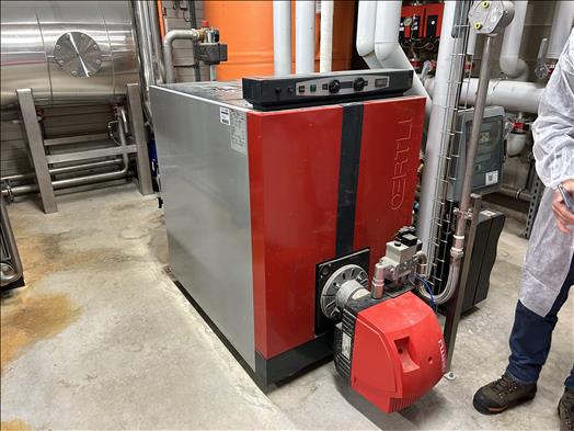 Hot water boiler