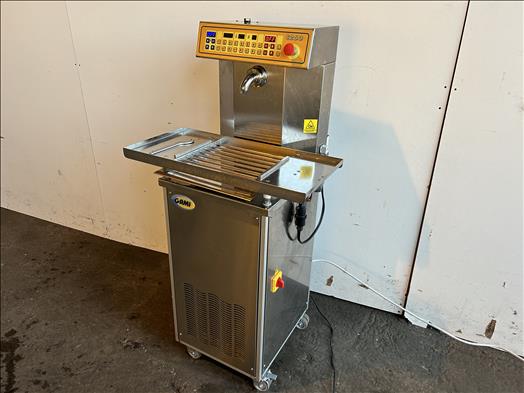 Tempering machine