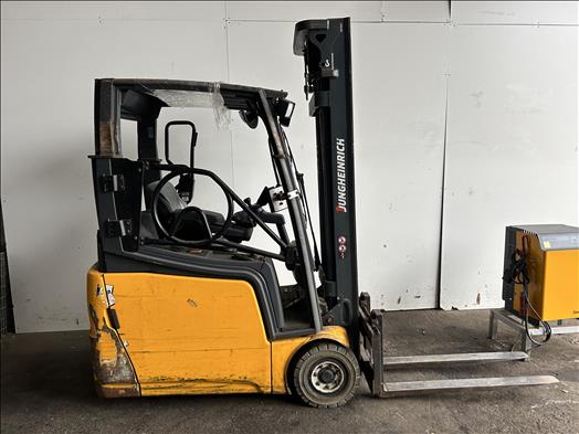 Forklift truck