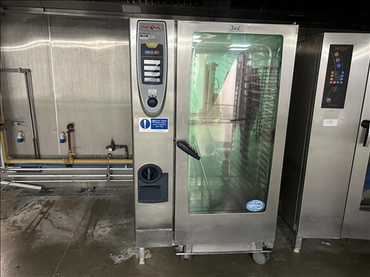 Combi oven