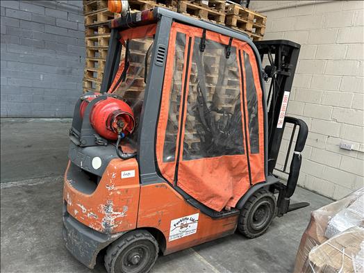 Forklift truck