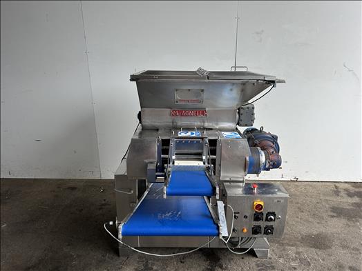 Automatic pasta sheeter