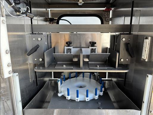 Automatic round cake cutter