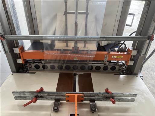 Shrink sleeve wrapper