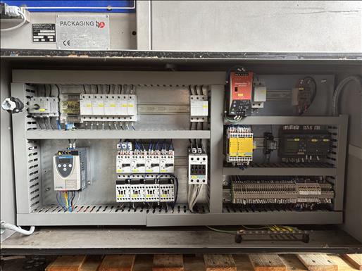 Shrink sleeve wrapper