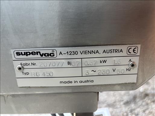 Vacuum chamber packaging line