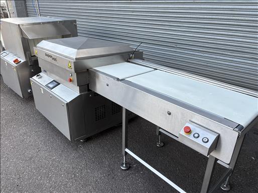 Vacuum chamber packaging line