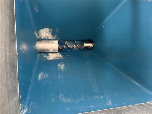 Hopper and screw feeder