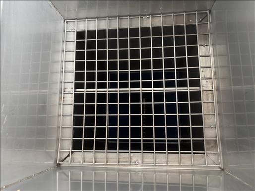 Hopper and screw feeder