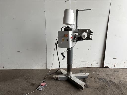 Sack stitcher machine