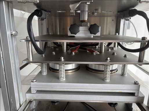 Semi automatic heat seal machine