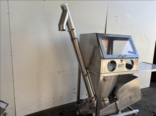 Mobile screw elevator