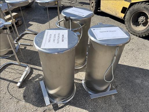 Stainless bins