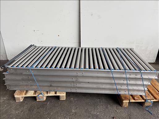Roller conveyor