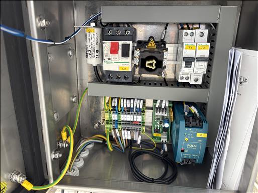 Semi automatic bag loader