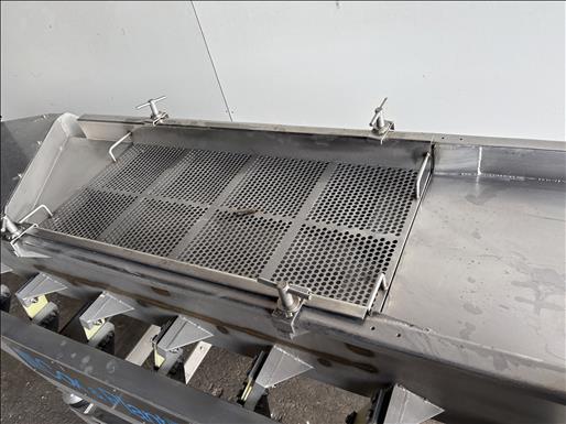 Vibratory conveyor