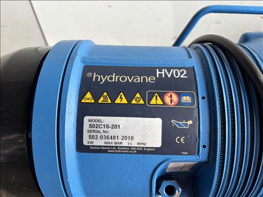 Rotary vane air compressor