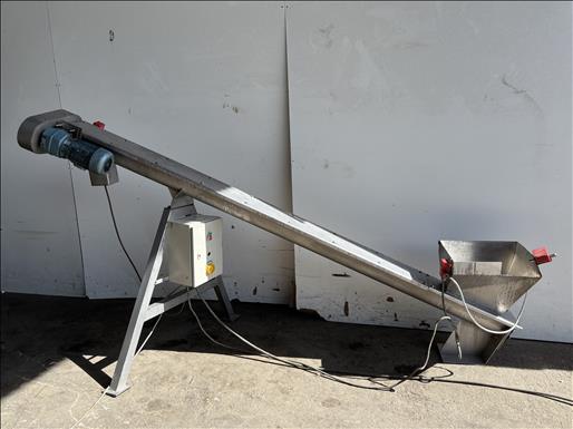 Elevator screw conveyor