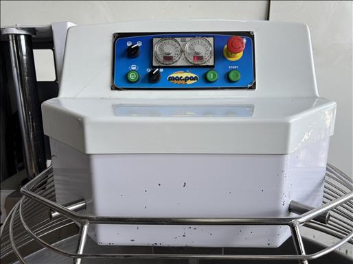 Self Tilting Bowl Mixer