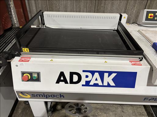 L sealer and shrink tunnel