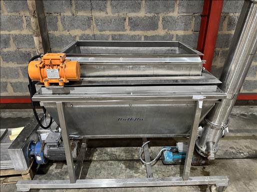 Mobile screw elevator