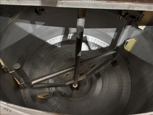 jacketed mixing vessel