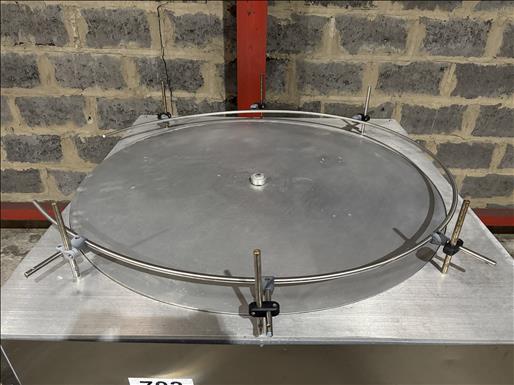 Rotary table