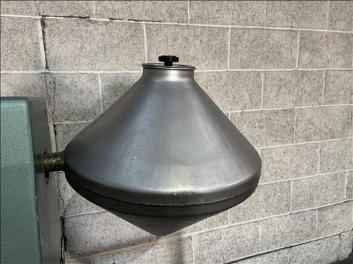 Double cone mixer