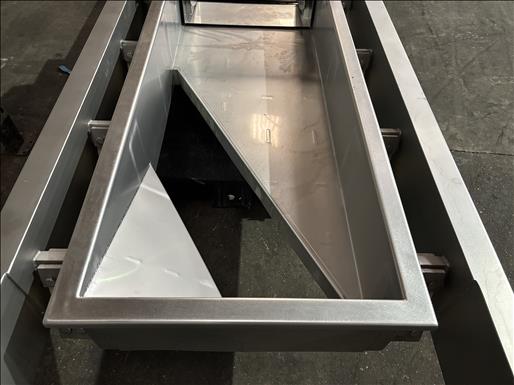 Vibratory conveyor