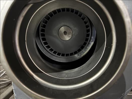 Centrifugal blower