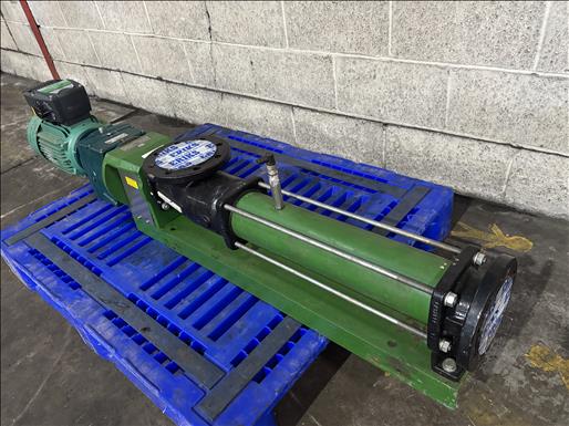 Screw pump